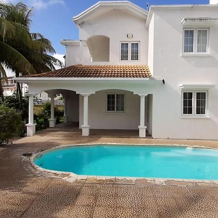 Villa Le Reve D'Or A 150M De La Plage Flic-en-Flacq المظهر الخارجي الصورة